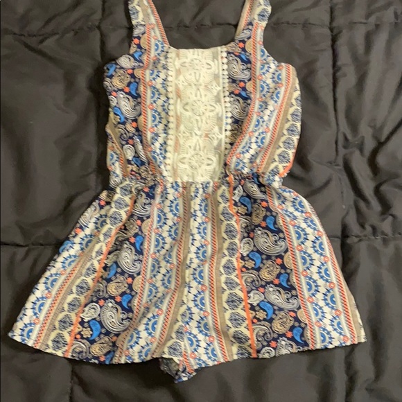 Jumper - Picture 1 of 5